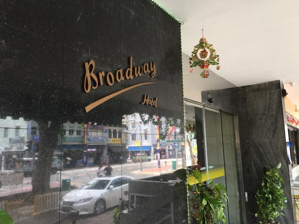 L Hotel At Broadway Singapore Exterior photo